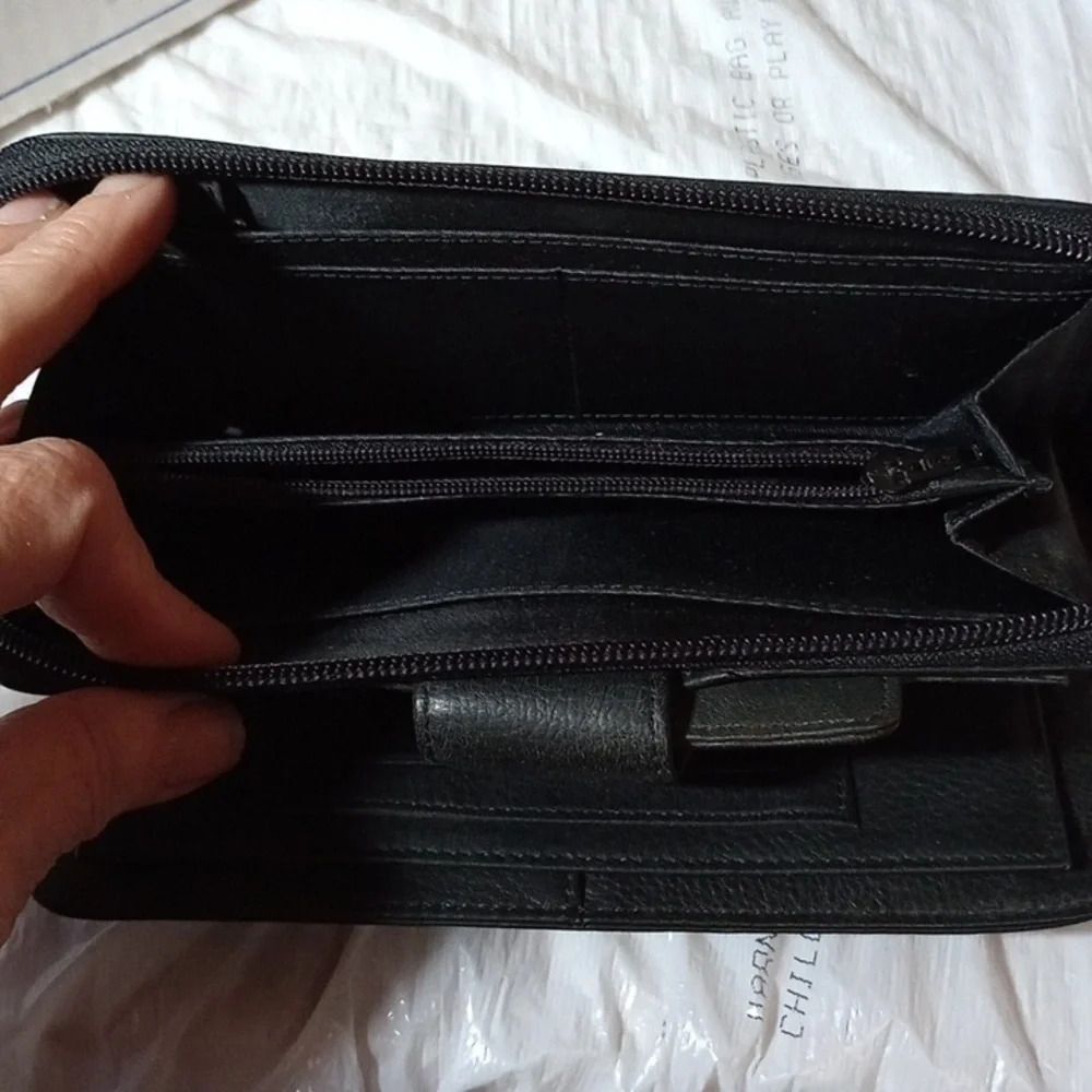 Wilson's new ladies wallet soft black leather